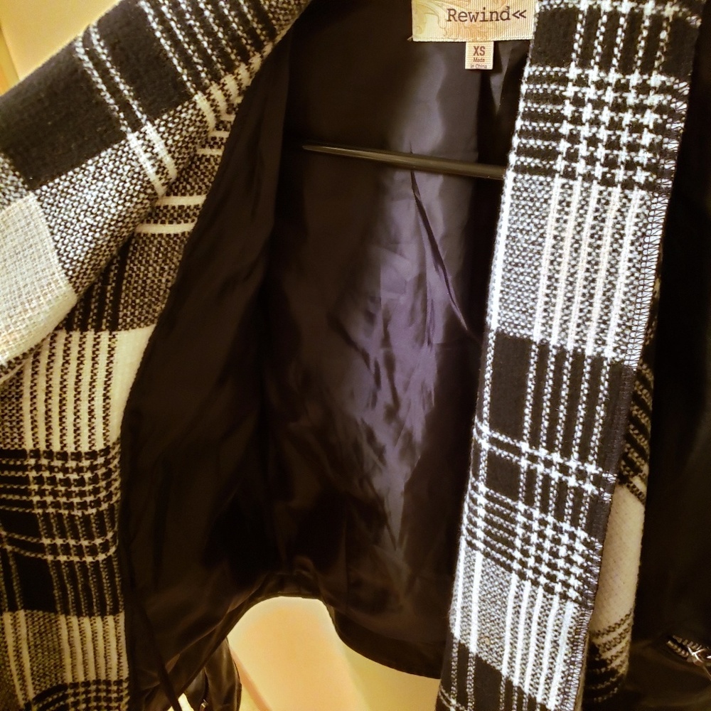 Rewind Junior's Vegan Leather with scarf jacket XS - Picture 6 of 8